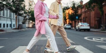 7 Health Benefits of Walking