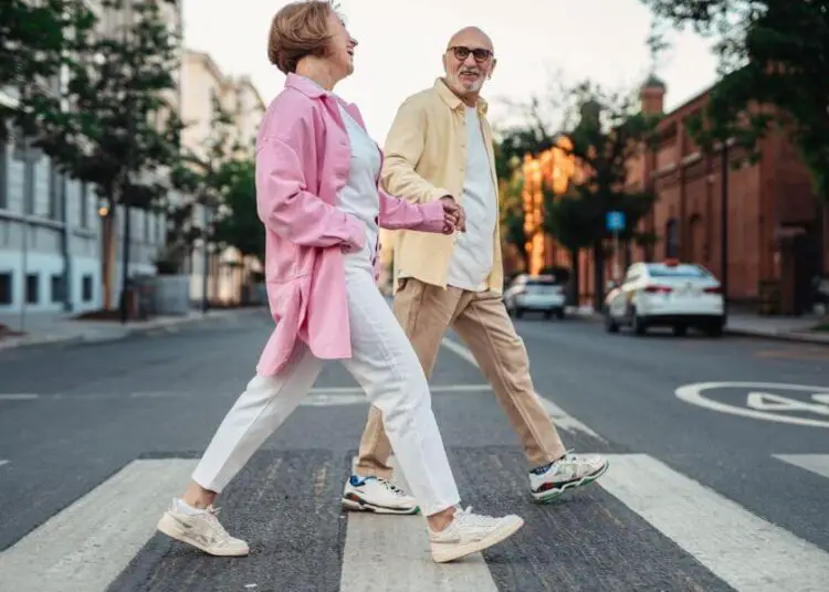 7 Health Benefits of Walking