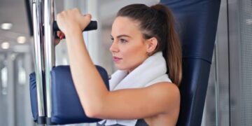 The Best Fat-Burning Exercises for at Home and the Gym